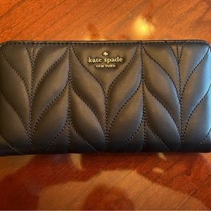Kate Spade quilted Continental wallet.  12 credit card slots and much more.
